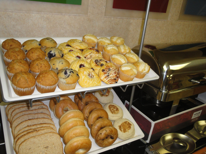 Food & Drinks 5, Comfort Suites Victorville-Hesperia, San Bernardino