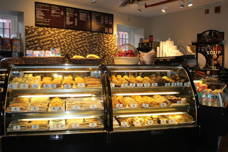 Food & Drinks 5, HI New York City - Hostel, New York