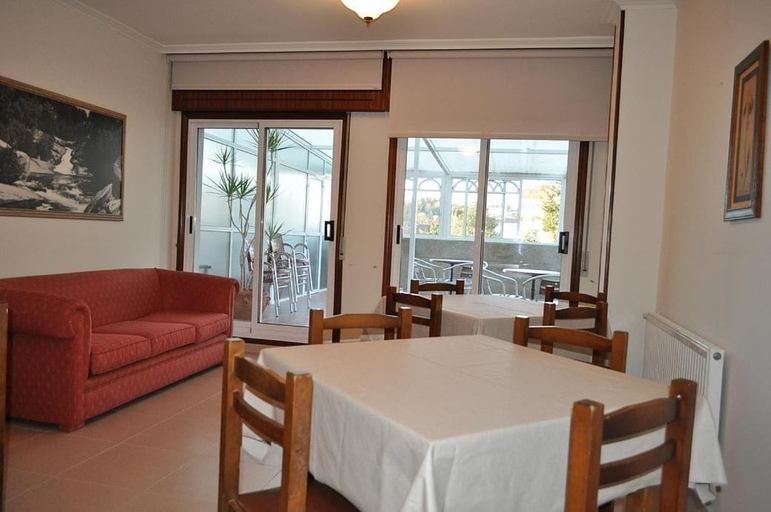 Others 5, Albergue O Cruceiro - Hostel, Pontevedra