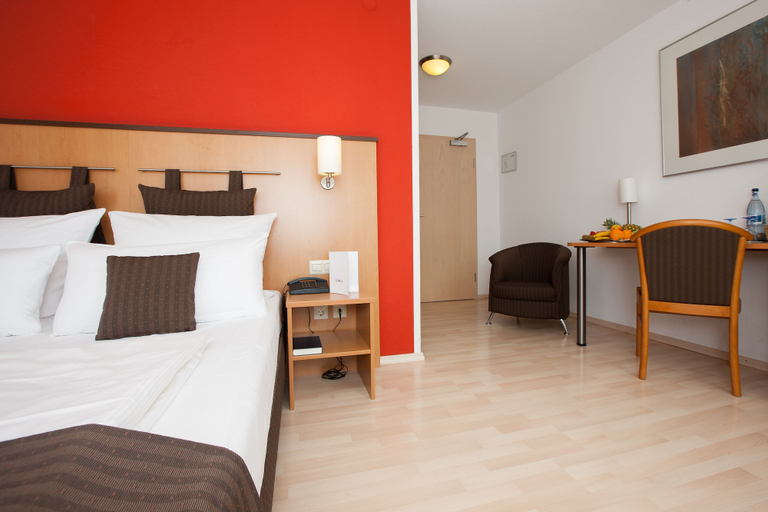 Bedroom 3, UNO Hotel Stuttgart Großbettlingen, Esslingen