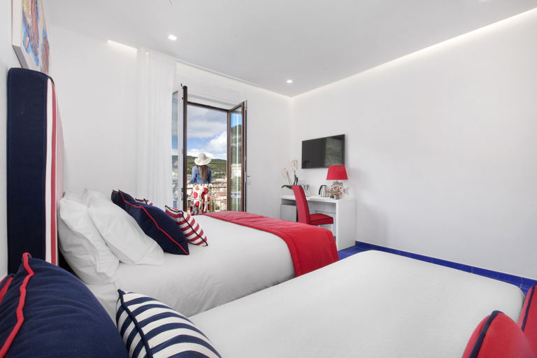 Bedroom 4, Sersale Suites, Napoli