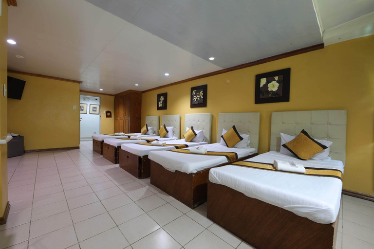 Bedroom 2, Loreland Farm Resort, Angono