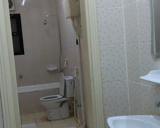 Bathroom 3, Manazel Al-Hamd, Makkah