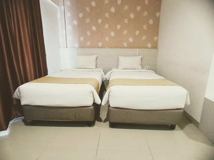 Bedroom 12