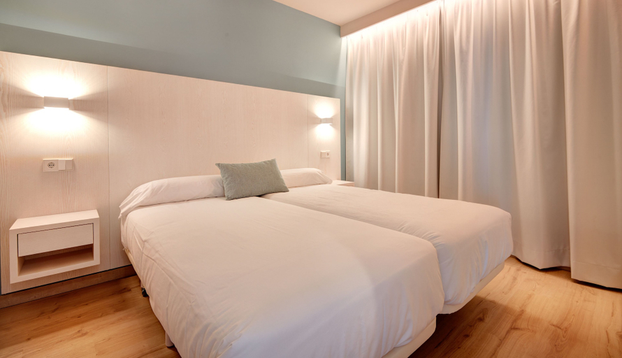 Bedroom 5, Protur Atalaya Apartamentos, Baleares