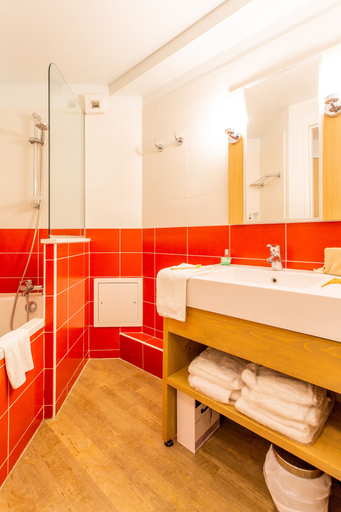 Bathroom 4, Residence Pierre & Vacances Les Gemeaux, Savoie