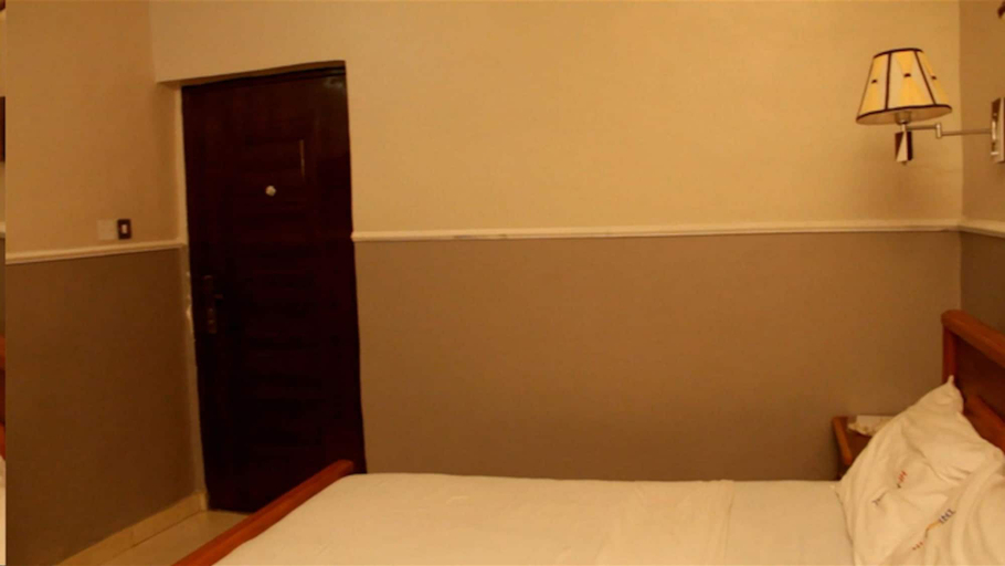 Bedroom 3, HI POINT HOTEL AND SUITES, Oshodi/Isolo