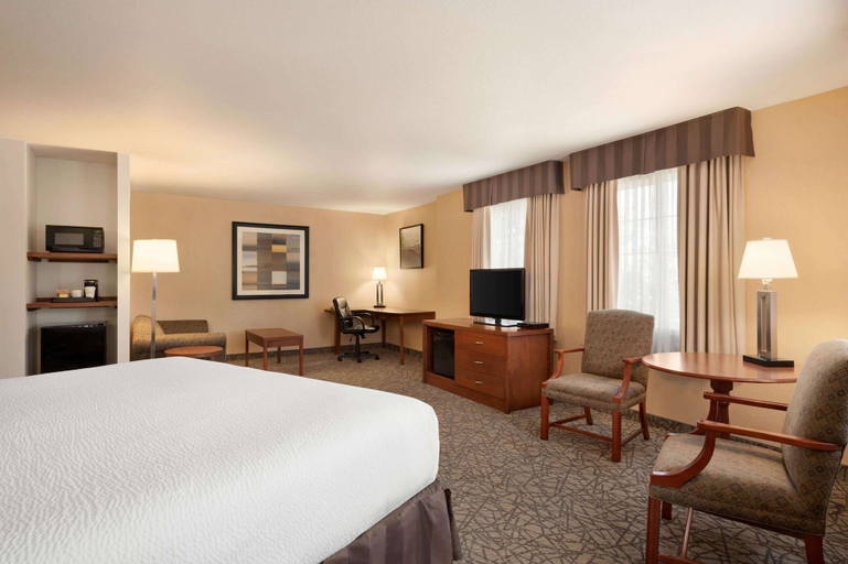 Bedroom 3, Days Inn Guelph, Wellington