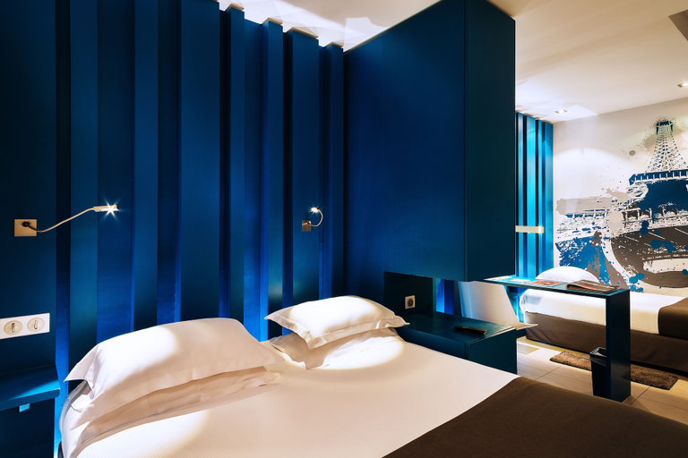 Bedroom 2, Hotel Arc de Triomphe Etoile, Paris