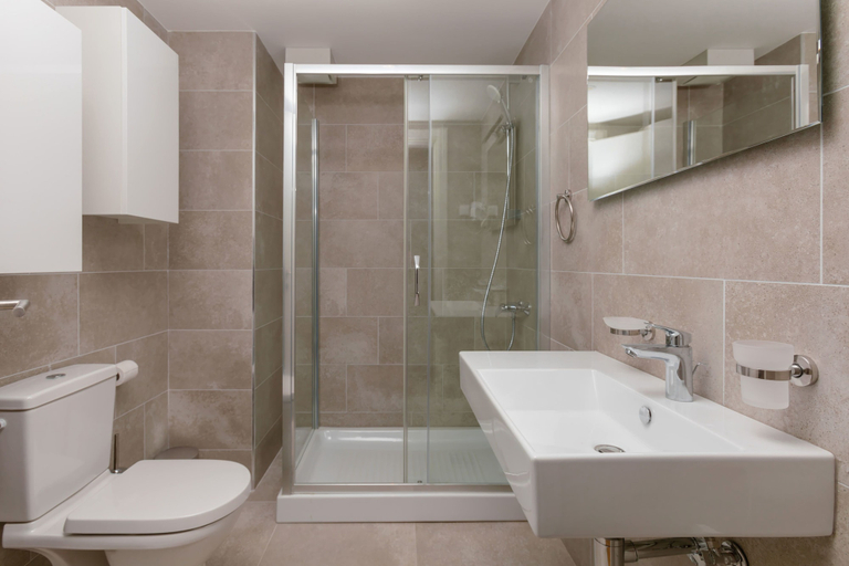 Bathroom 5, Apartments Krug