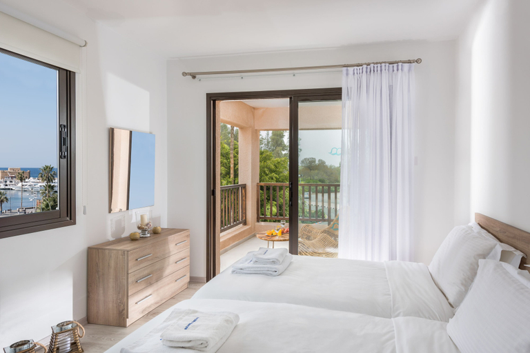 Bedroom 2, Basilica Holiday Resort