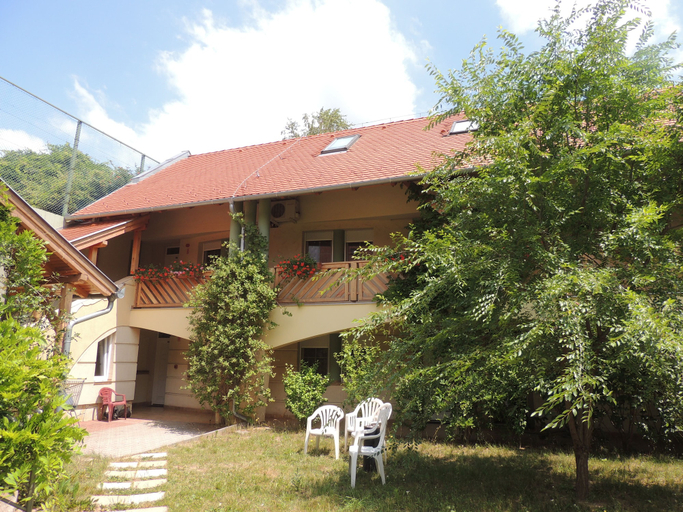 Exterior & Views 2, Hotel Makar Sport & Wellness, Pécs
