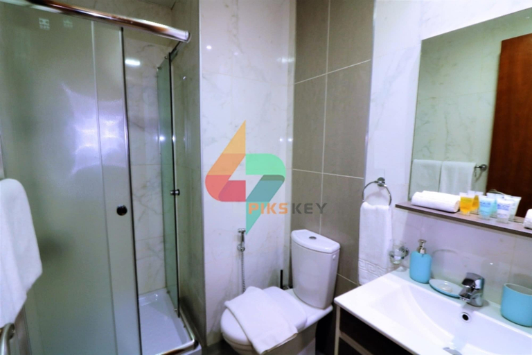 Bathroom amenities, Piks Key - Binghatti, Dubai