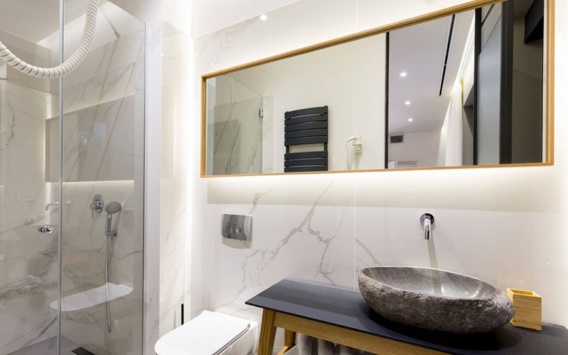 Bathroom 4, Teanna Lux Apartments, Belgrade