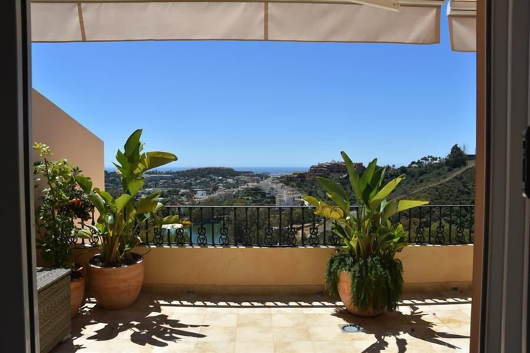 Others 5, Outstanding Penthouse Near Puerto Banus, Málaga