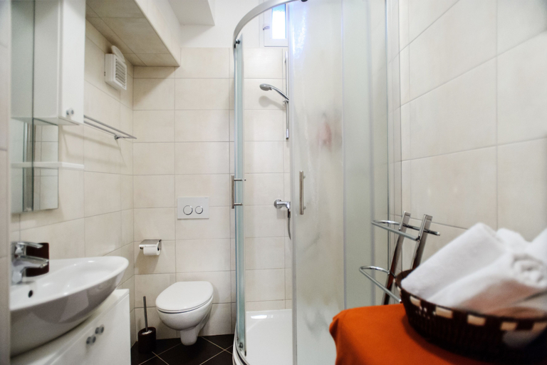 Bathroom 3, Apartment Peristil Aurea, Split