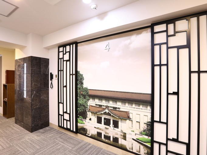 Exterior & Views 16