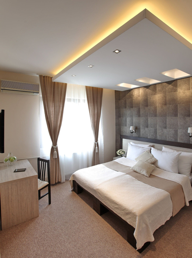 Bedroom 3, Hotel Vozarev, Belgrade