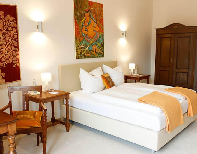 Bedroom 4, Biohotel Schloss Kirchberg, Schwäbisch Hall