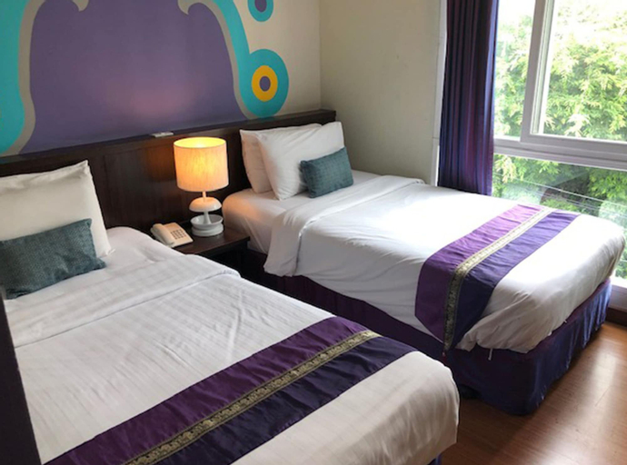 Bedroom 25