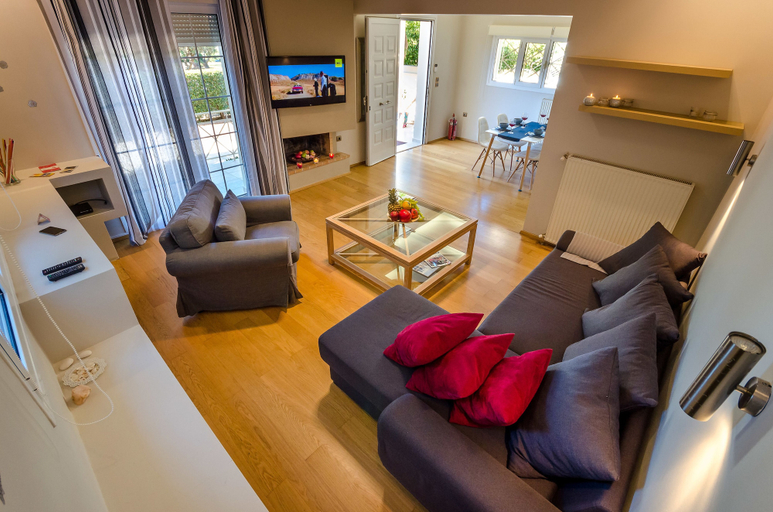 Living room 5, Glyfada  Aquarius Big Garden Villa, Attica