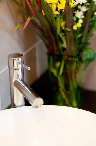 Bathroom 4, Ploen Pattaya Residence by Tolani, Pattaya