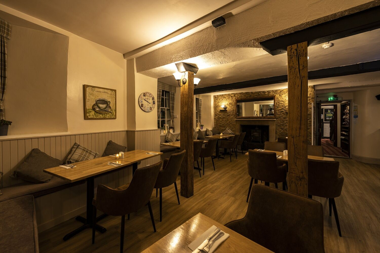 Food & Drinks 4, The Swan Hotel, Gloucestershire