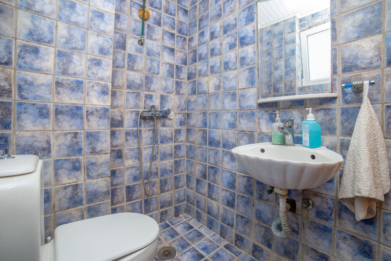 Bathroom 3, Kiritsis Stylish Apartment, Ionian Islands