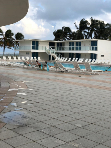 Exterior & Views 2, Castle Beach Private, Miami-Dade