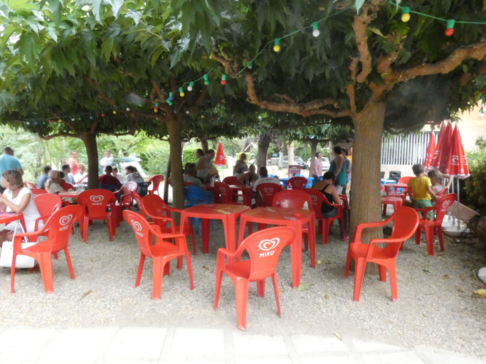 Food & Drinks 5, Camping Le Plan d'Eau Saint Charles, Tarn