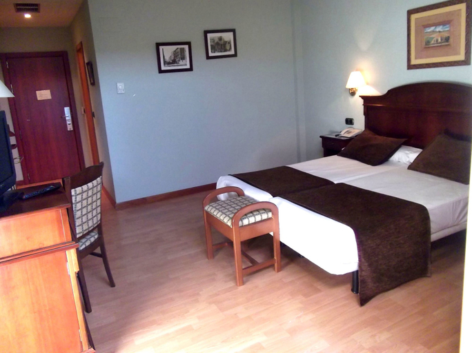 Bedroom 3, Hotel Lasa Sport, Valladolid
