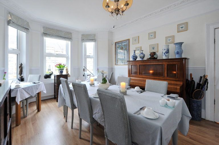 Food & Drinks 4, Apple Tree Guest House, Bath and North East Somerset