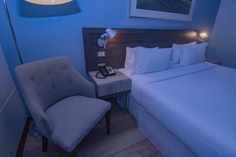 Bedroom 3, Radisson Blu Plaza El Bosque Santiago, Santiago