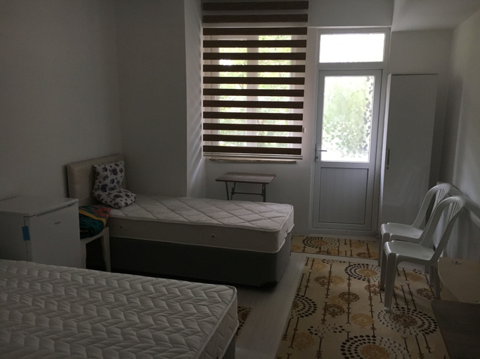 Bedroom 2, Merkez Pansiyon, Çivril