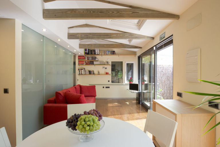 Others 5, Villa Cati, Baleares