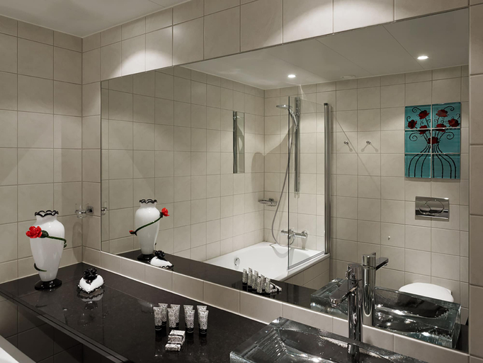 Bathroom 5, Kosta Boda Art Hotel, Lessebo