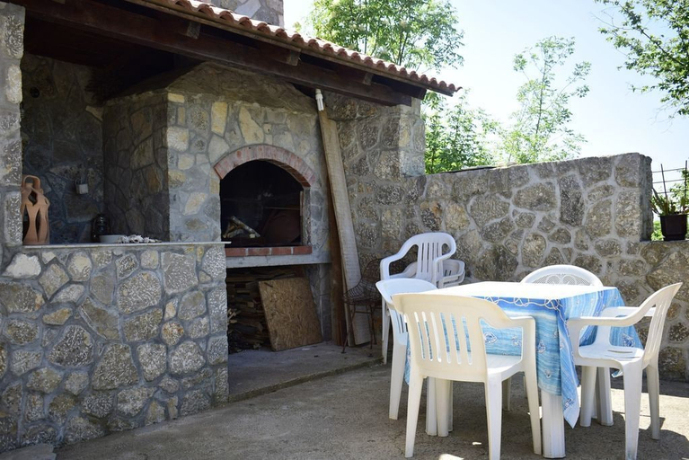 Others 4, Apartment Lucy, Krk