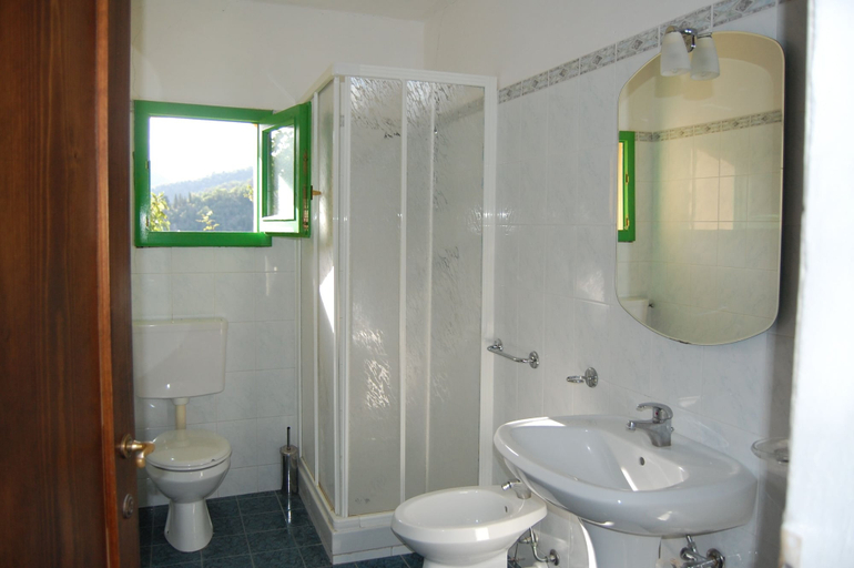 Bathroom 4, Agriturismo Il Giardino, Florence