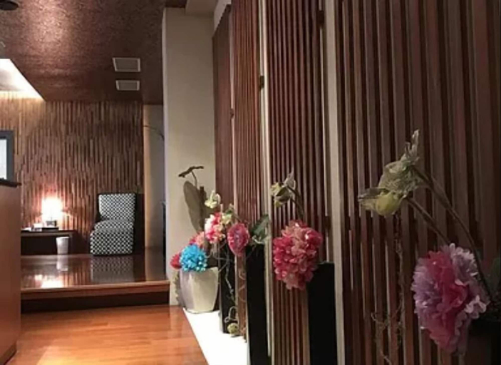 Others 4, Hiye Motel, Yulin