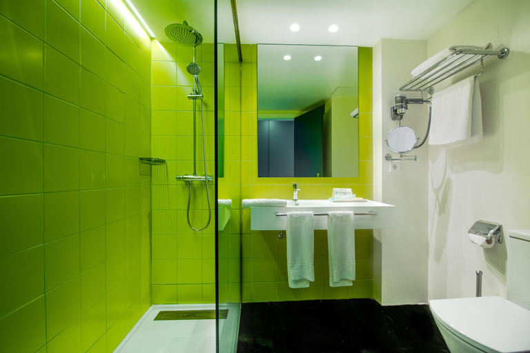 Bathroom 4, Apartamentos La Kiki, Baleares