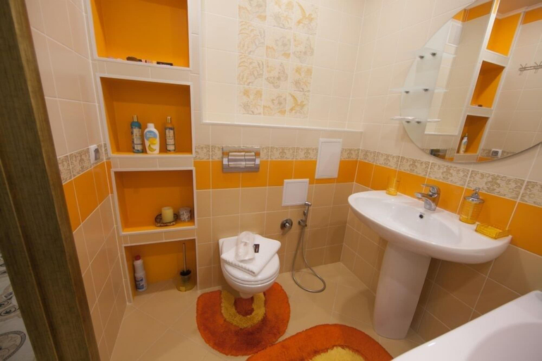 Bathroom 3, Bolshoy Ural Hotel, Ekaterinburg gorsovet