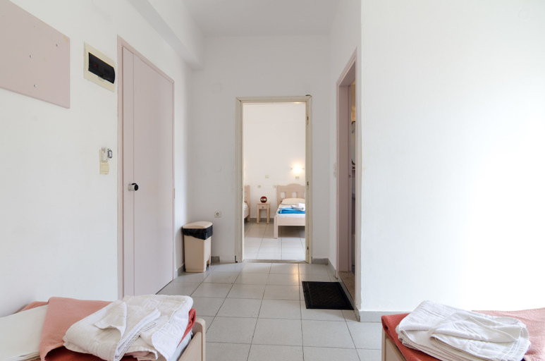 Bedroom 5, Stonewell, Crete