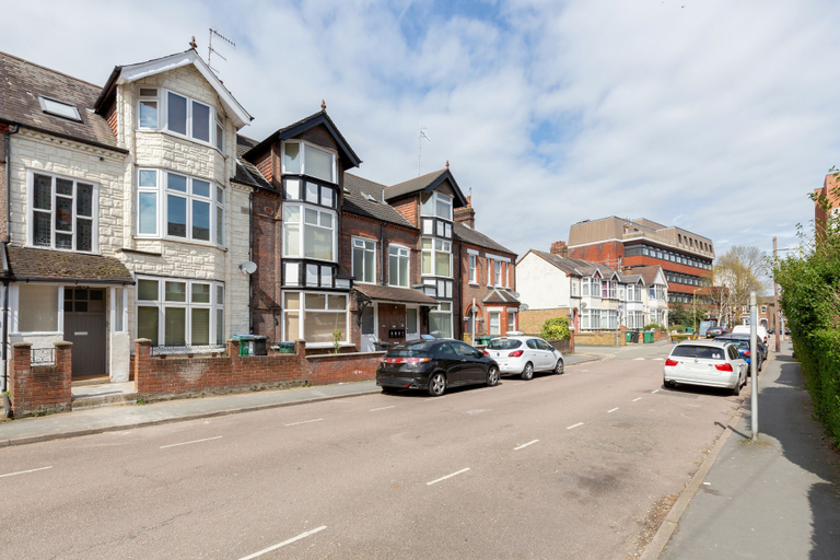 Exterior & Views, Westland House Guest house, Hertfordshire