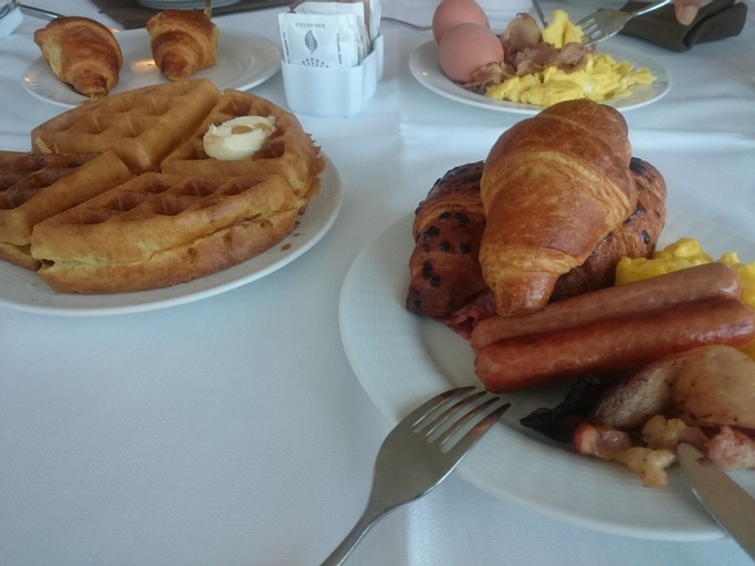 Food & Drinks 8