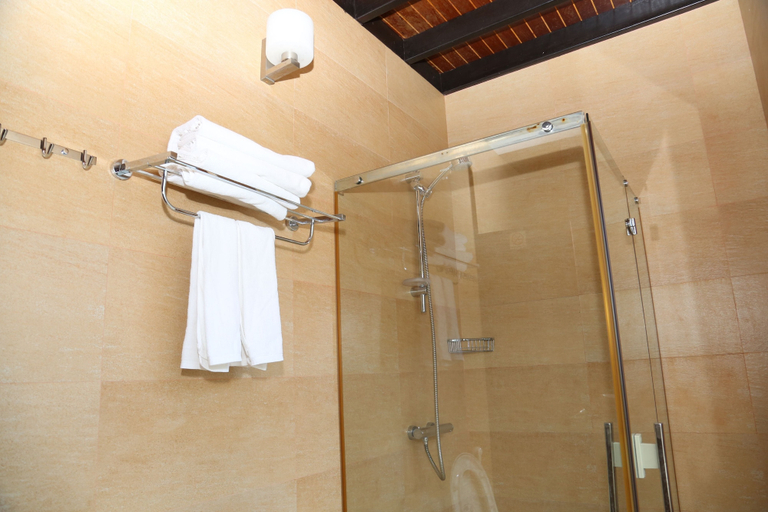 Bathroom 3, Pandanus Villa