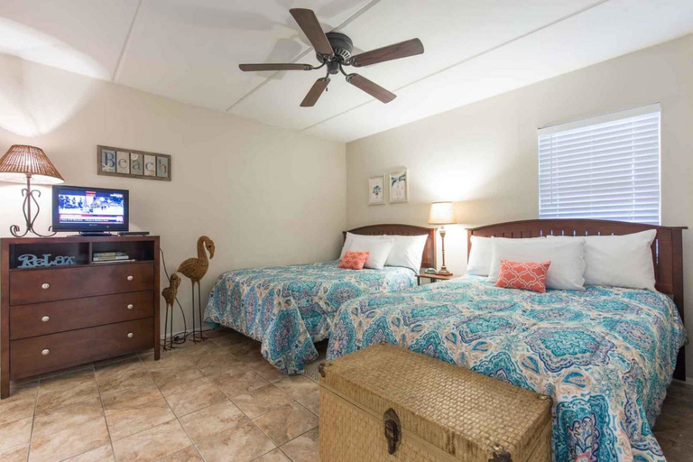 Bedroom 3, Suntide II Condominium 206, Cameron