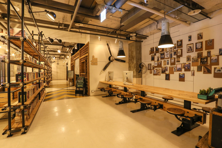 Food & Drinks 4, Hotel Papa Whale, Taipei City