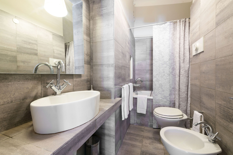 Bathroom, Be Apartments Menotti 6, Milano