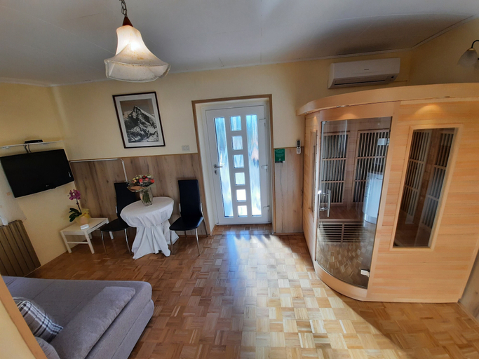 Bedroom 3, Apartment Zonir with sauna, Kobarid