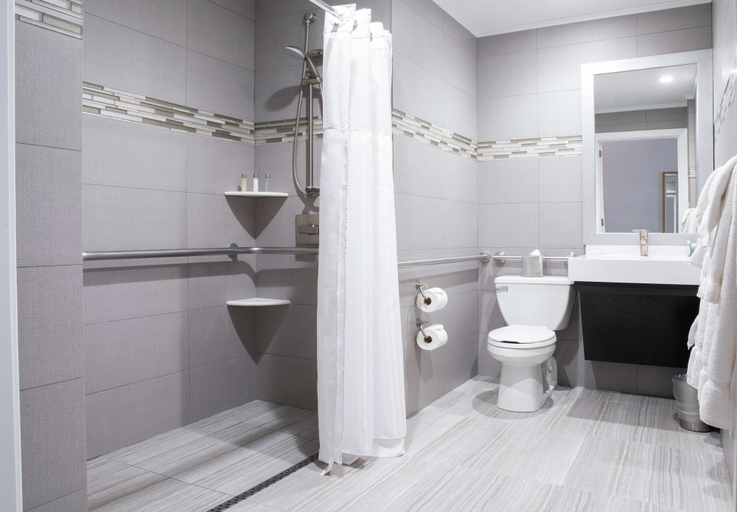 Bathroom 4, Martinique New York on Broadway, Curio Collection by Hilton, New York